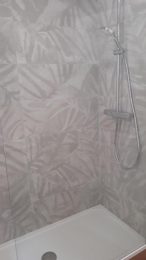 Apartament T3 Moderne Et Cosy Avec Linge Et Menage Compris Cauterets Zewnętrze zdjęcie
